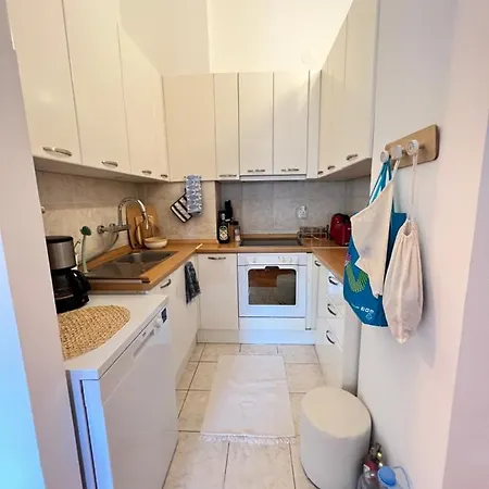 Apartment Bamboo House Budva